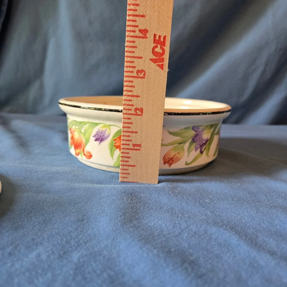 Vintage Harker Hotoven Cookingware Floral Tulip Casserole Dish with Lid 6.5in